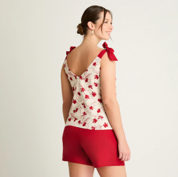 BLUSA SIN MANGA ESTAMPADA